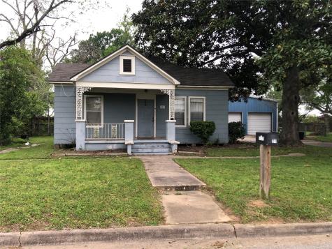 421 Silliman Street Sealy TX 77474