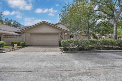 8009 Oakwood Forest Drive Houston TX 77040