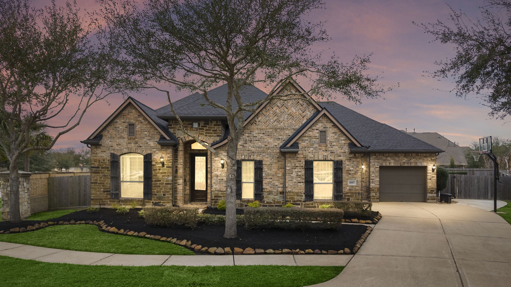 4607 La Escalona Drive League City TX 77573