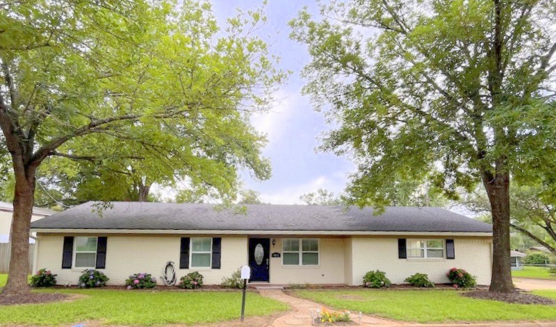 105 Rosewood Drive Crockett TX 75835
