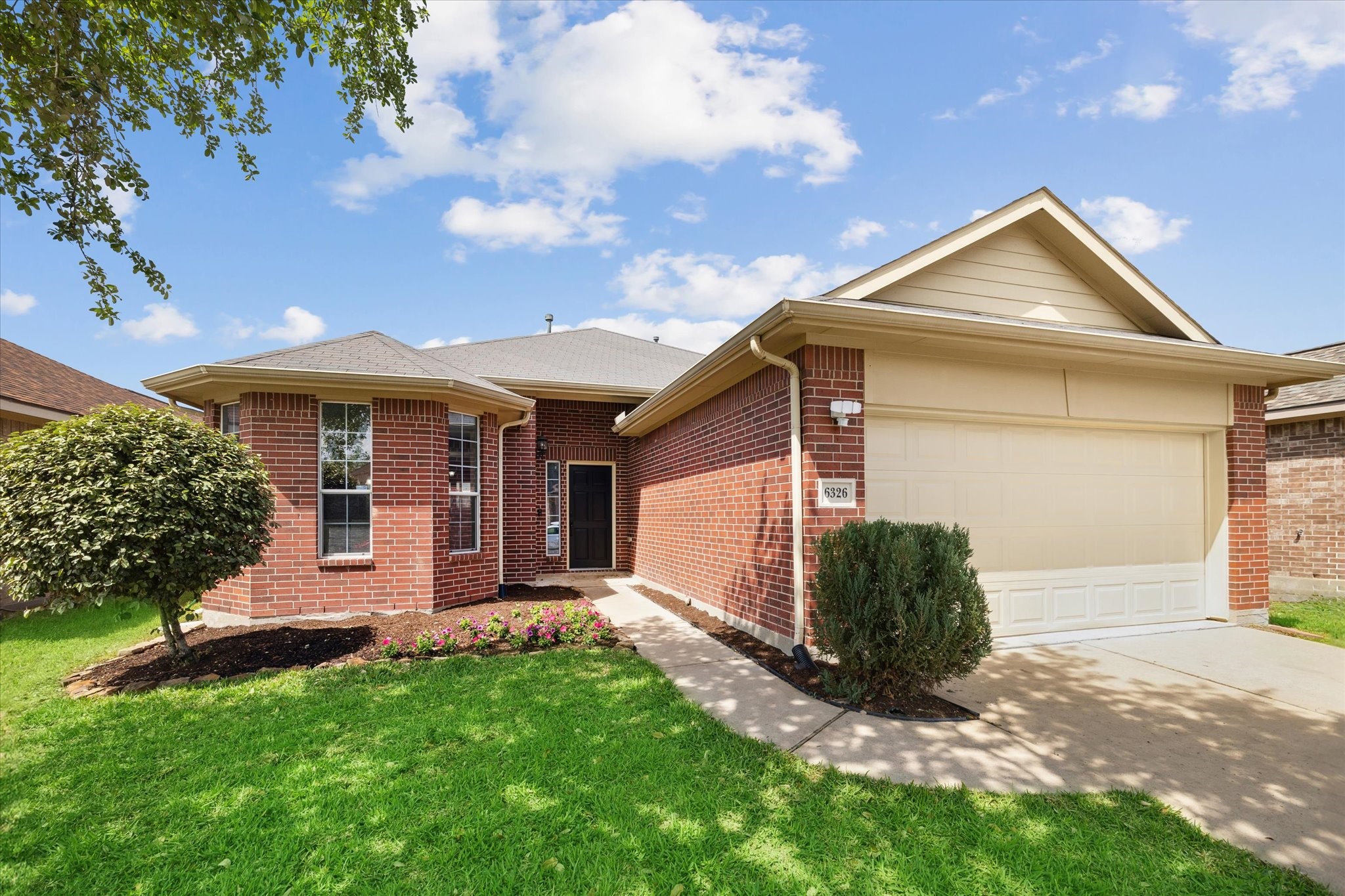 6326 Marston River Lane Houston TX 77066