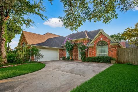 7014 Adobe Oaks Court Sugar Land TX 77479