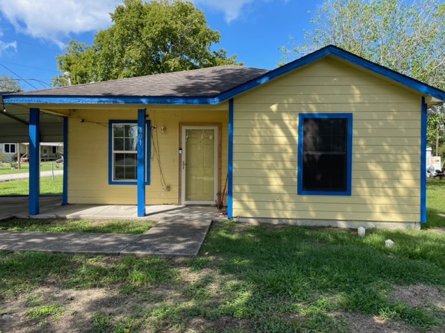 601 Lamar Street Liberty TX 77575