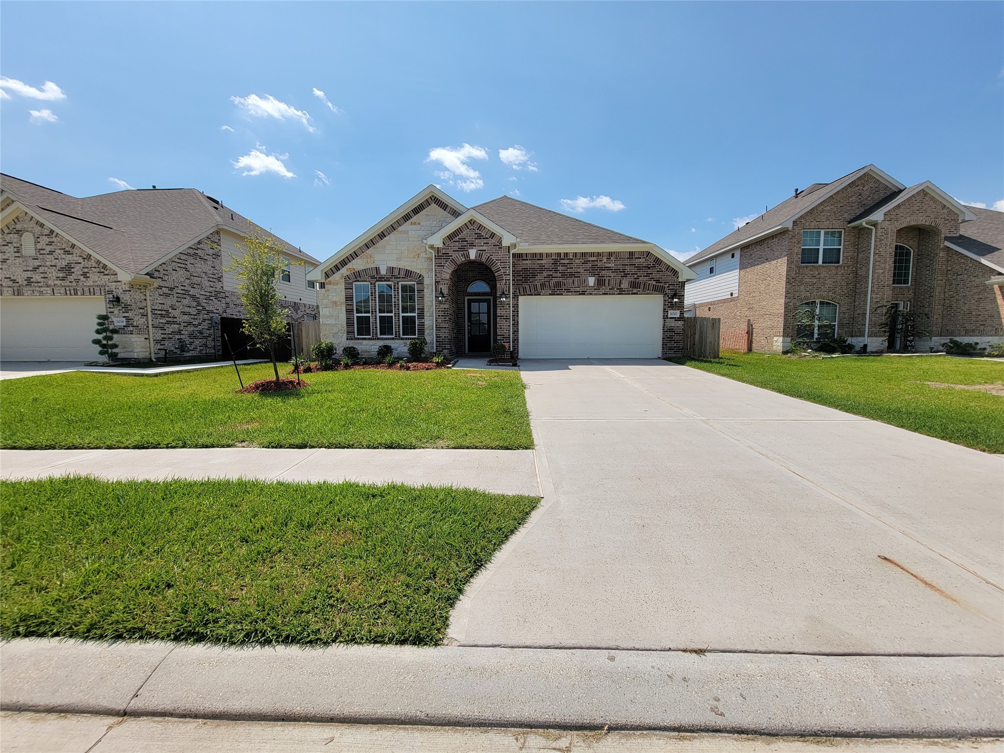 14242 Medina Drive Baytown TX 77523