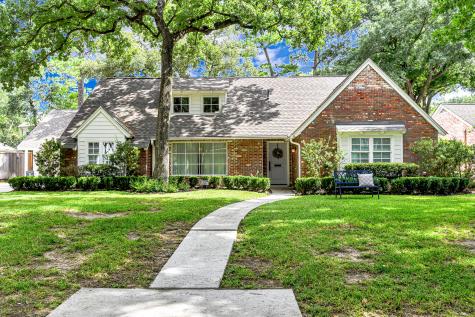 12706 Old Oaks Drive Houston TX 77024