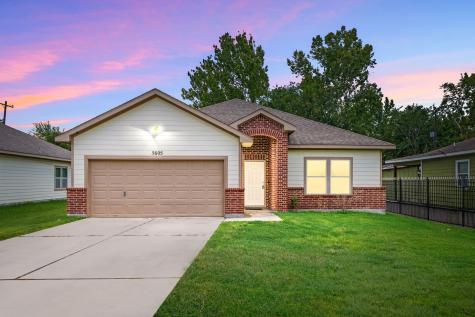 5605 Howell Street Houston TX 77032