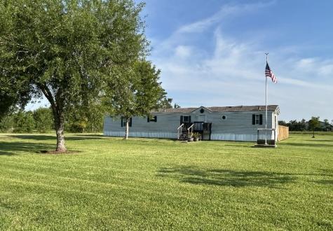 12511 4th Street Santa Fe TX 77510