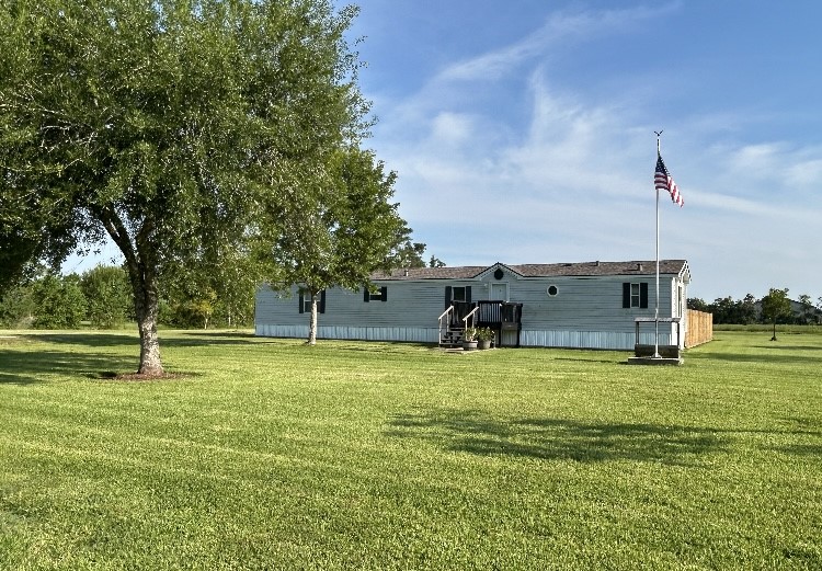 12511 4th Street Santa Fe TX 77510