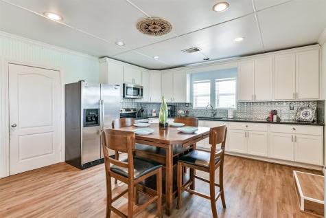 1041 N Monkhouse Drive Crystal Beach TX 77650