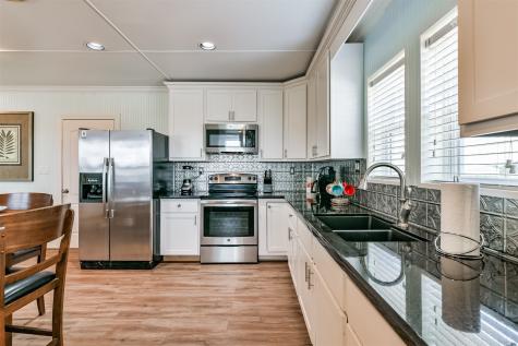 1041 N Monkhouse Drive Crystal Beach TX 77650