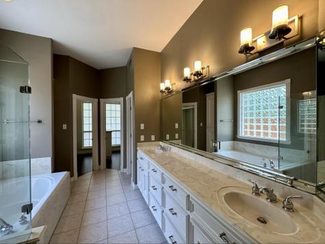 289 Waterford Way Montgomery TX 77356