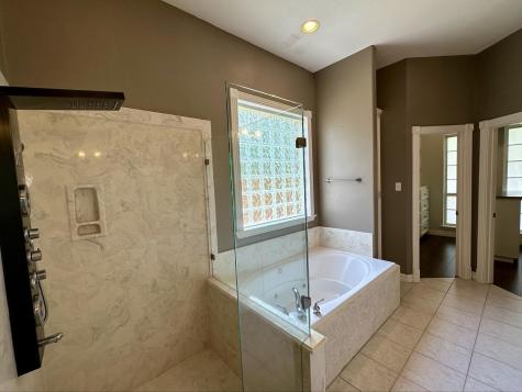 289 Waterford Way Montgomery TX 77356