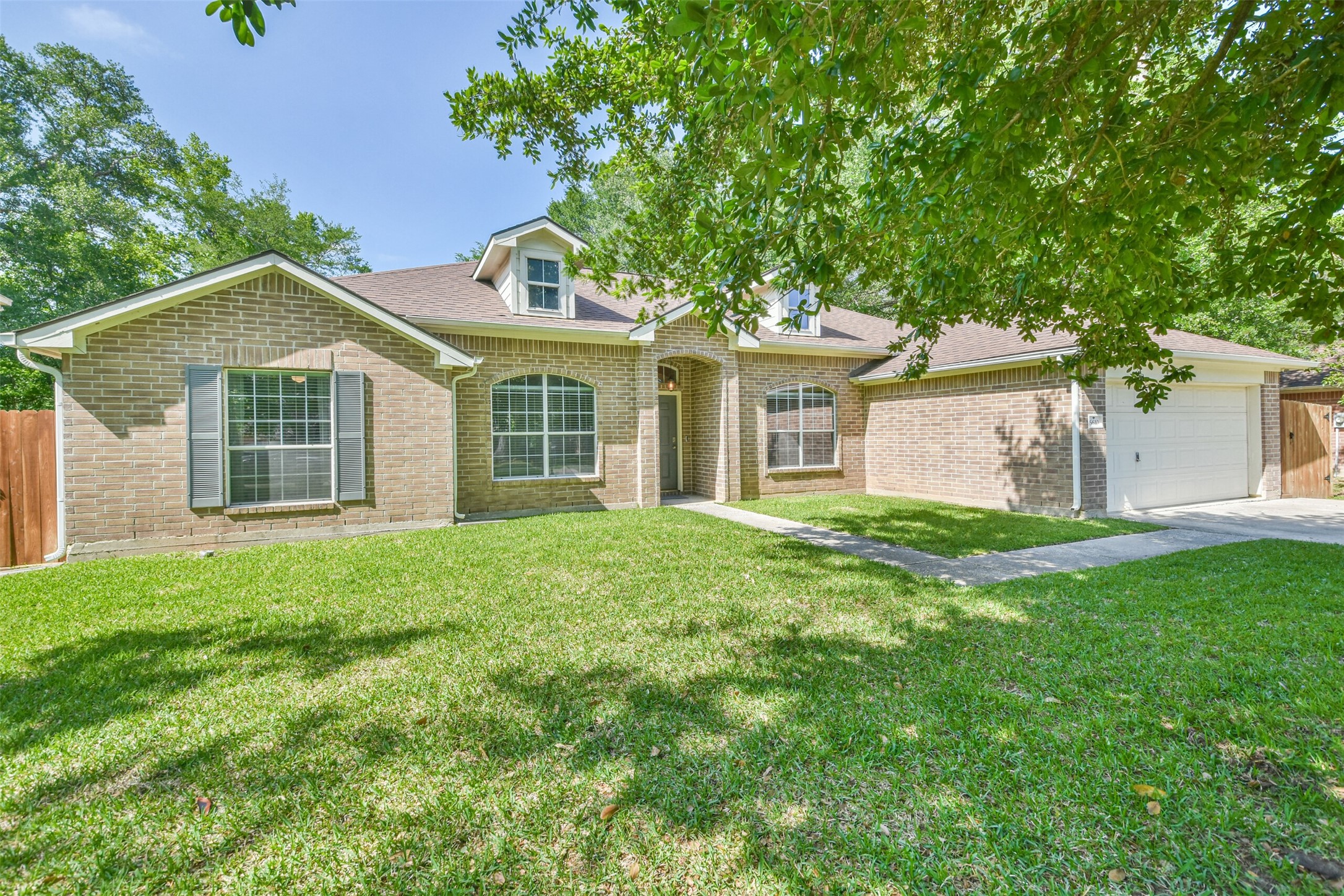 6610 Woodland Oaks Magnolia TX 77354