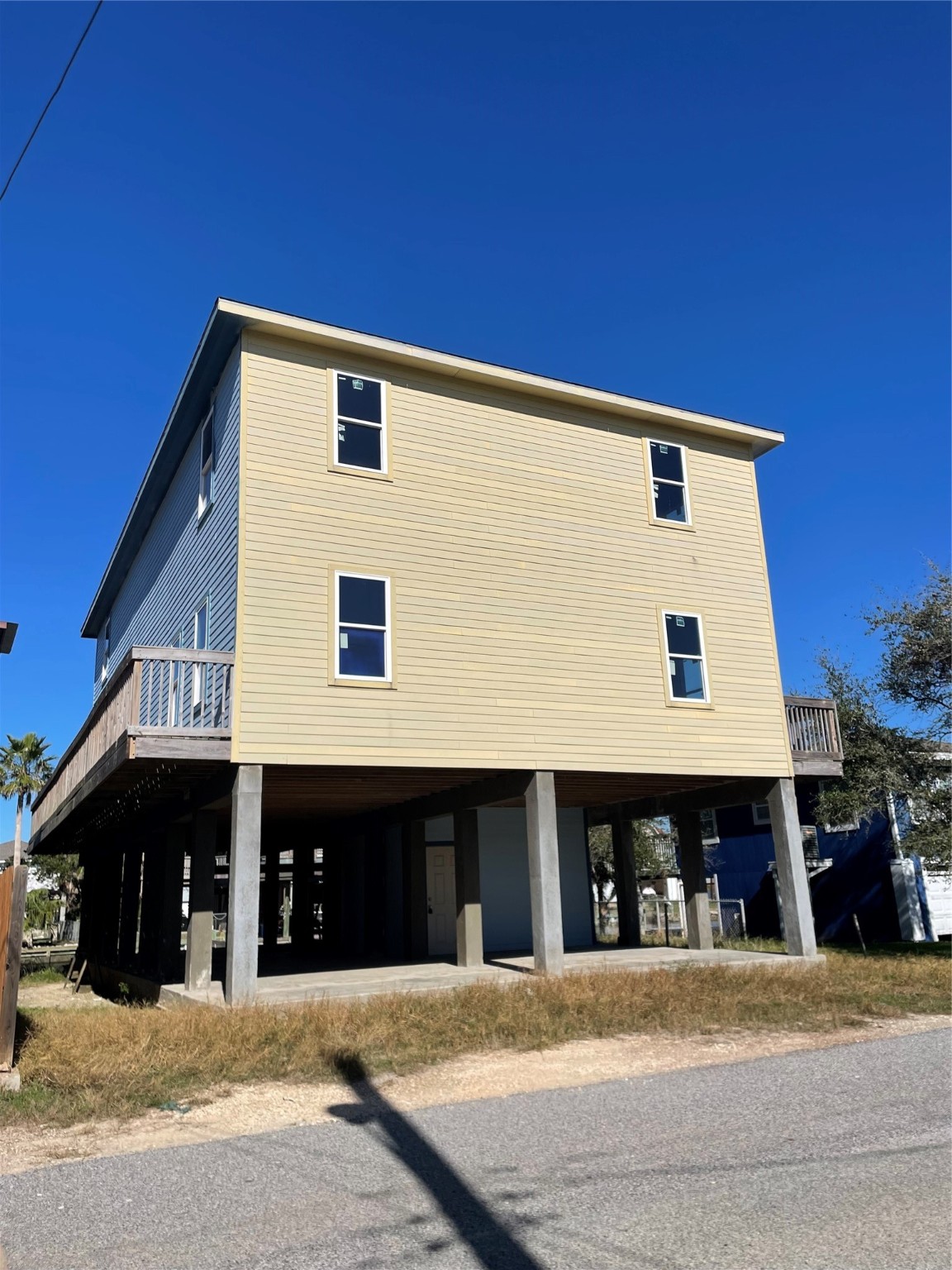 106 Bayou Vista Drive Hitchcock TX 77563