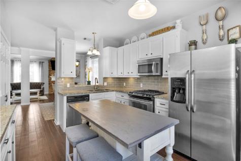 1908 Hunnington Drive Conroe TX 77303