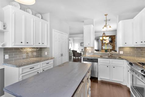 1908 Hunnington Drive Conroe TX 77303