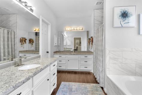 1908 Hunnington Drive Conroe TX 77303