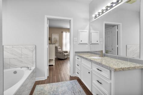 1908 Hunnington Drive Conroe TX 77303