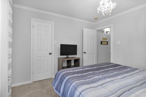 1908 Hunnington Drive Conroe TX 77303