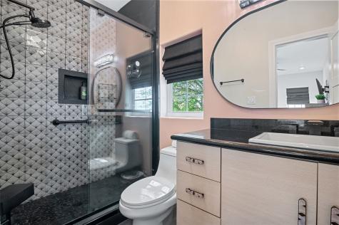 8029 Beluche Drive Galveston TX 77551