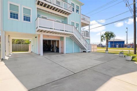 8029 Beluche Drive Galveston TX 77551