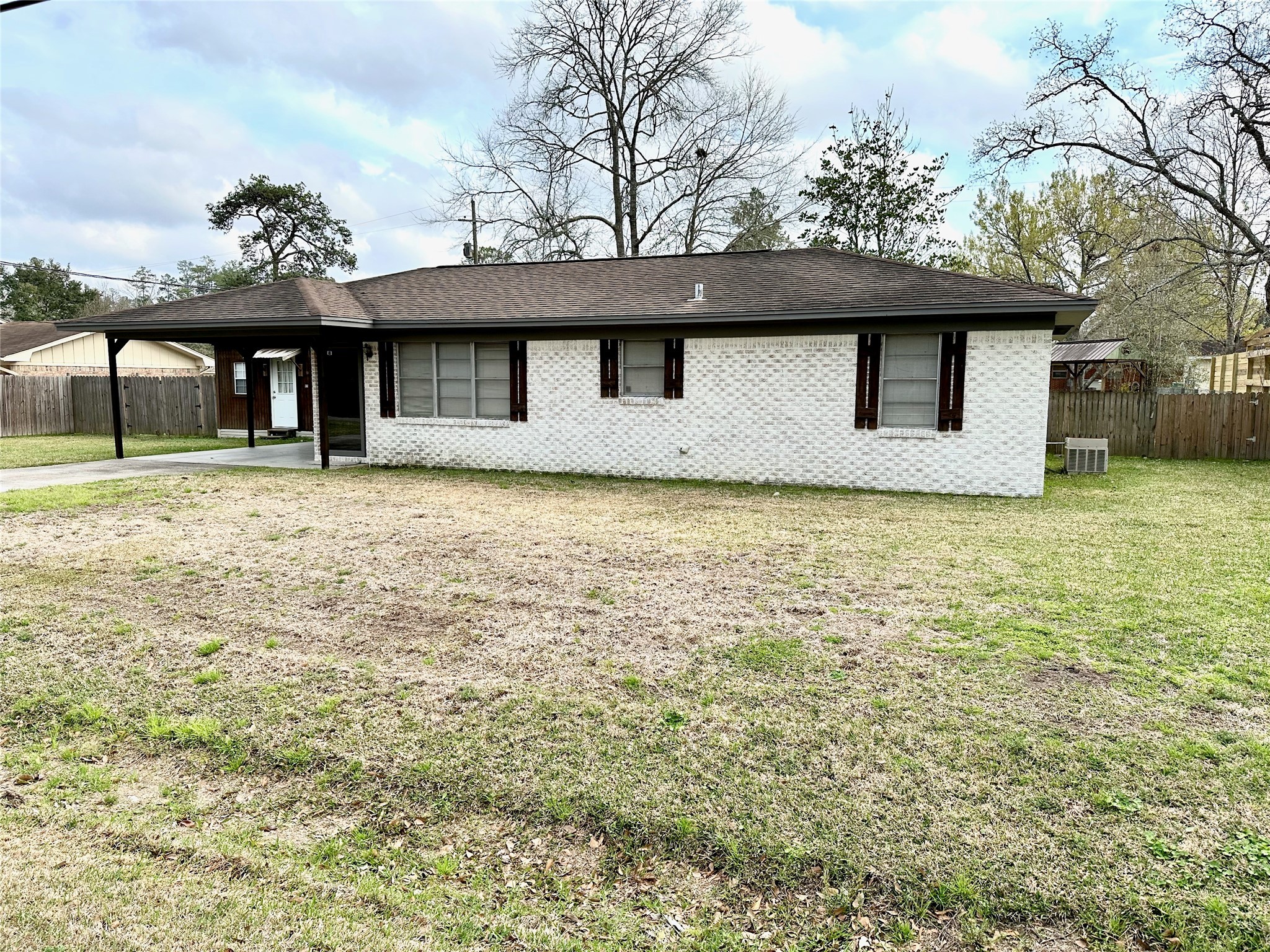 103 Mcpherson Drive Silsbee TX 77656