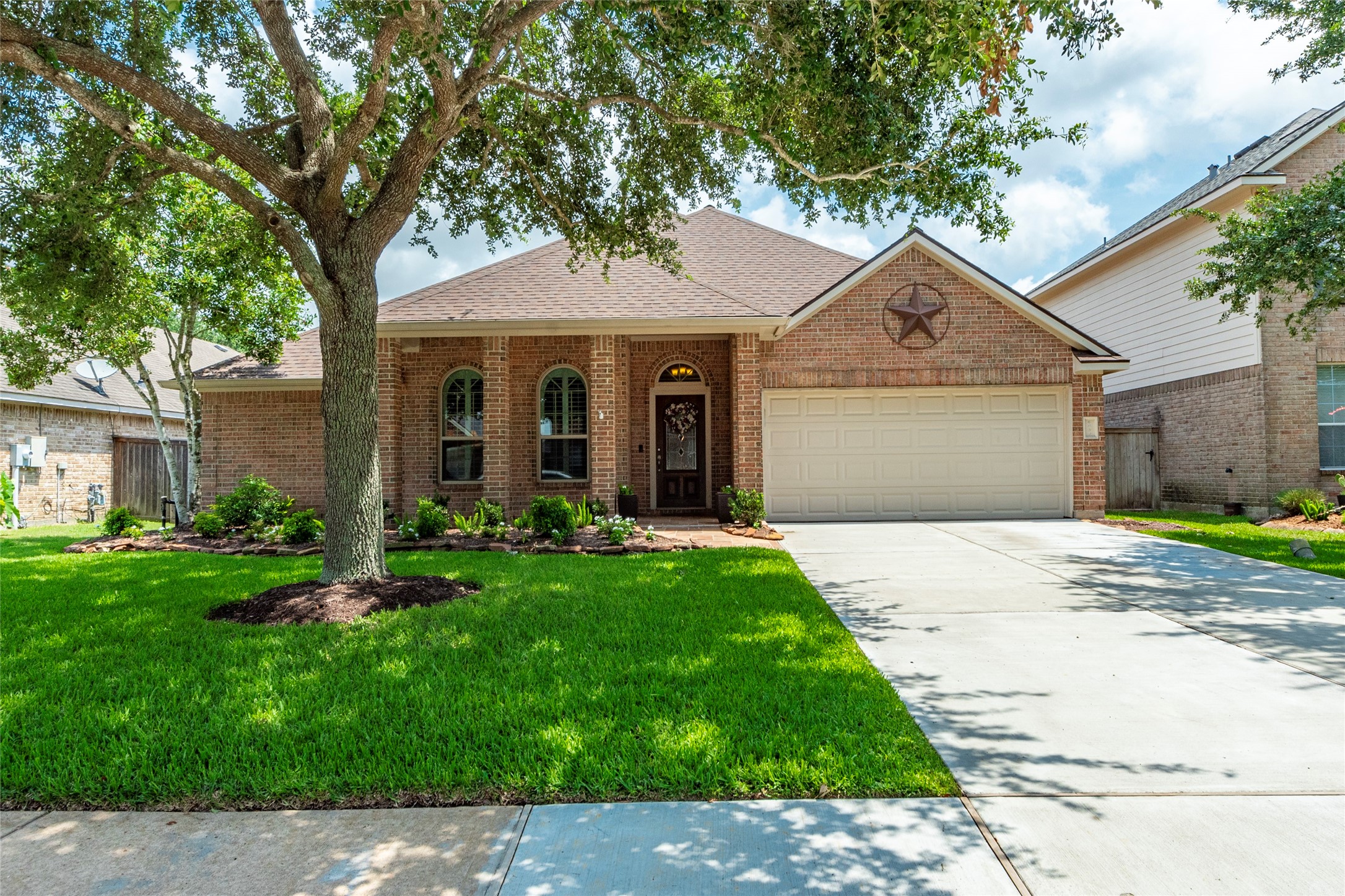6092 Aldersby Lane League City TX 77573