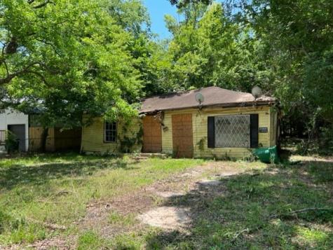 5330 Wenda Street Houston TX 77033