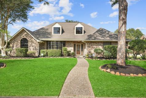 1701 White Wing Circle Friendswood TX 77546