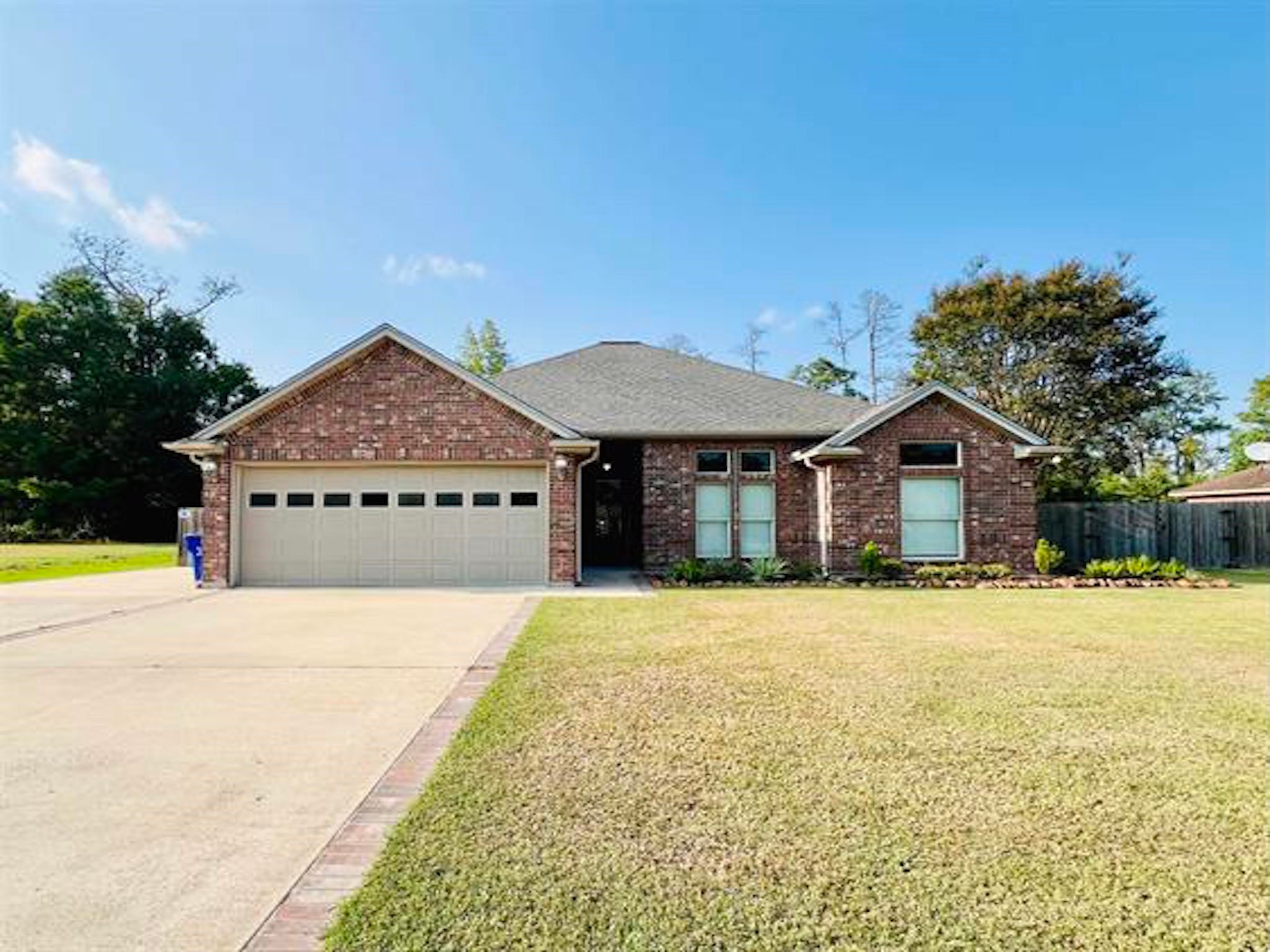 1070 Cedar Ridge Orange TX 77632