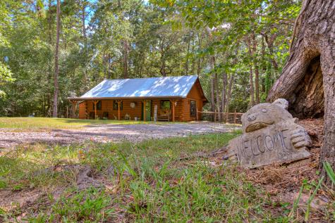 28 Hawthorne Street New Waverly TX 77358