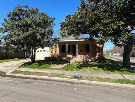 600 Neal Street Baytown TX 77520