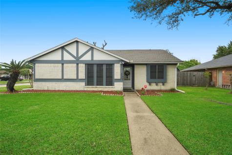 11723 Crockett Drive La Porte TX 77571