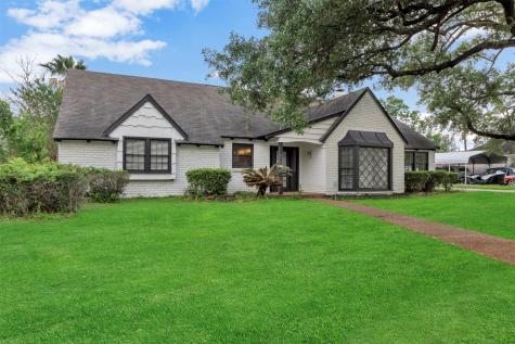 5108 Goose Creek Drive Baytown TX 77521