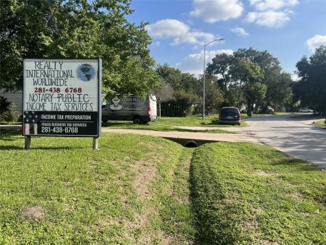 5418 Arthington Street Houston TX 77053