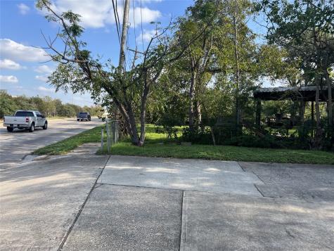 5418 Arthington Street Houston TX 77053