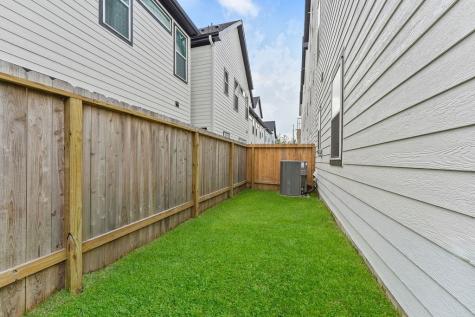 1133 Highland Row Lane Houston TX 77091