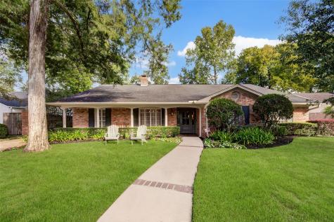 10122 Green Tree Road Houston TX 77042