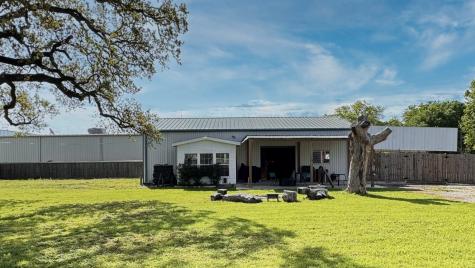 856 Avenue C Somerville TX 77879