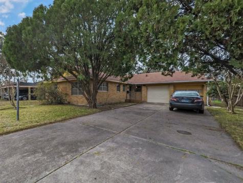 9211 Helmers Street Houston TX 77022