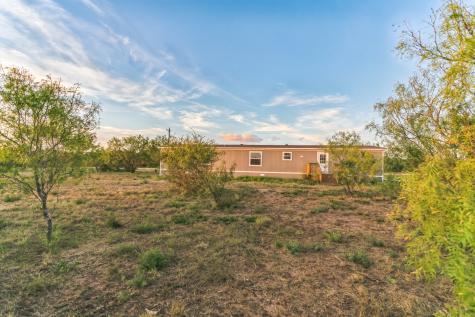 135 Frio Estates Drive Moore TX 78057