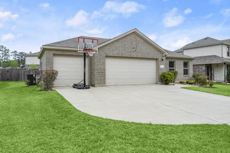 111 Valiant Ridge Trail Magnolia TX 77354