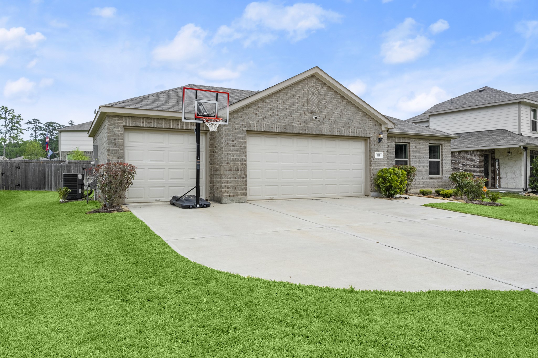 111 Valiant Ridge Trail Magnolia TX 77354