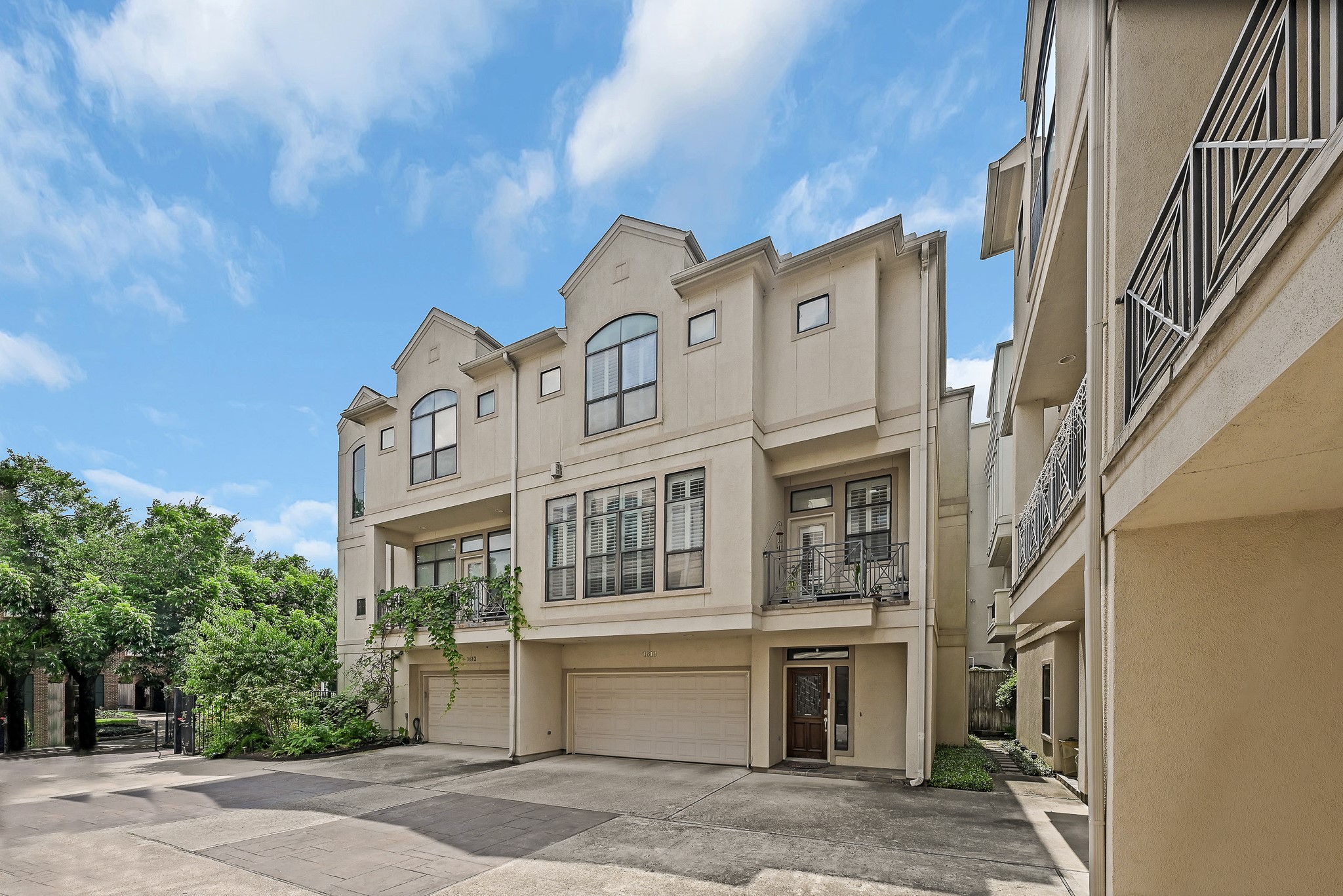 1610 Norfolk Street Houston TX 77006