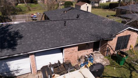 512 W Mimosa Street Angleton TX 77515