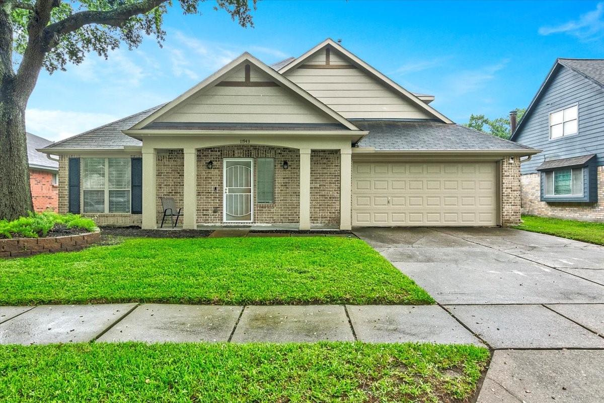 11943 Estes Park Lane Houston TX 77067