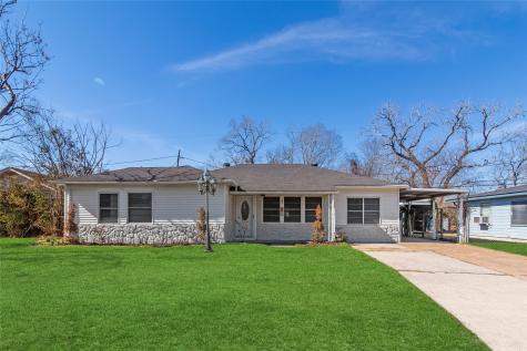 305 Bank Drive Galena Park TX 77547