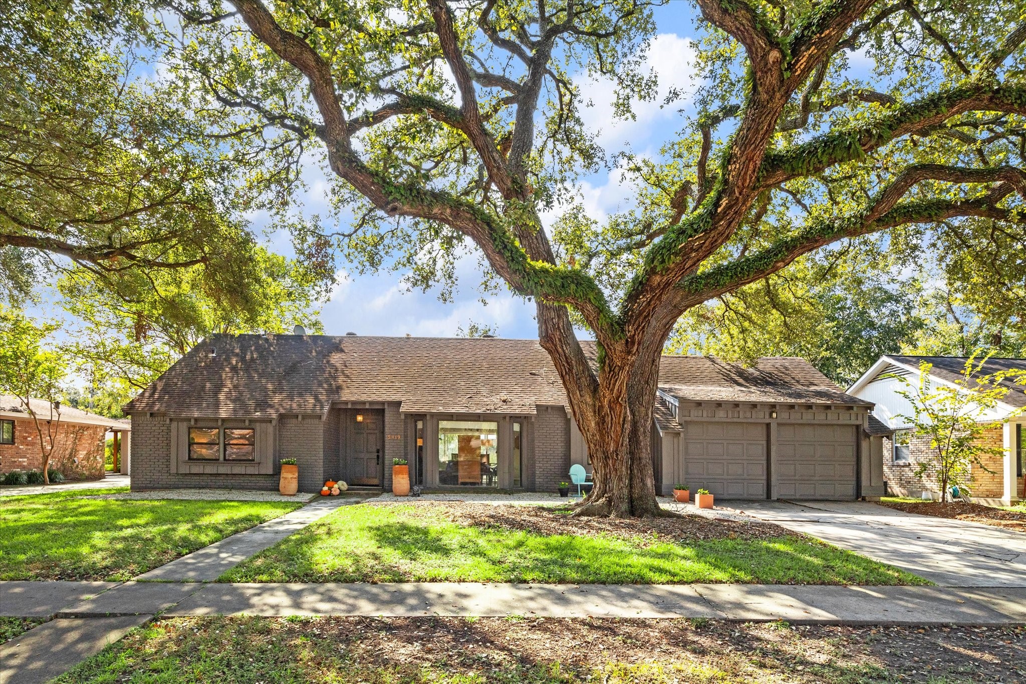 5419 Edith Street Houston TX 77096