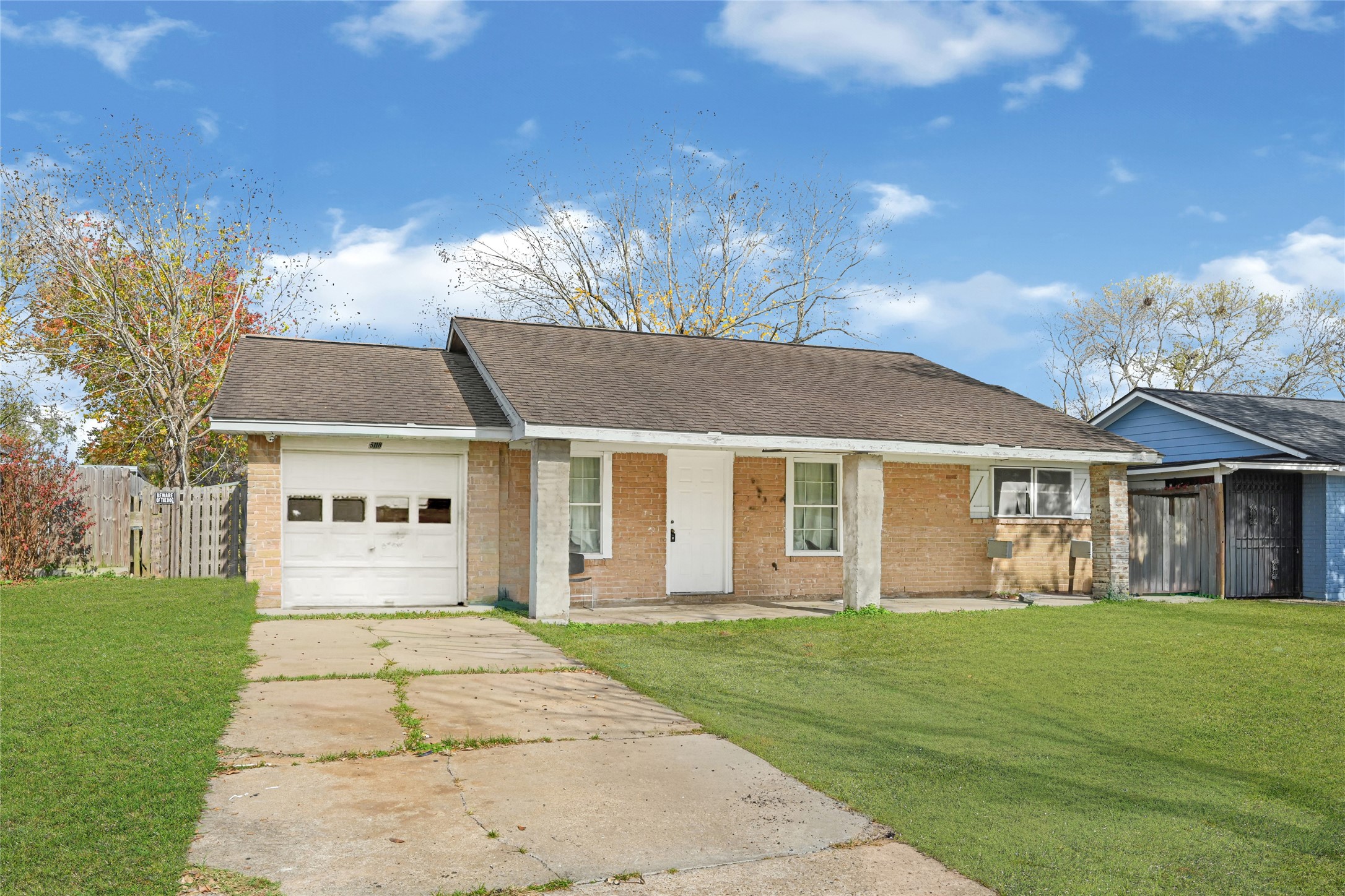 5118 Ridgewest Street Houston TX 77053