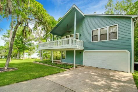 311 Lake Oaks Boulevard Coldspring TX 77331